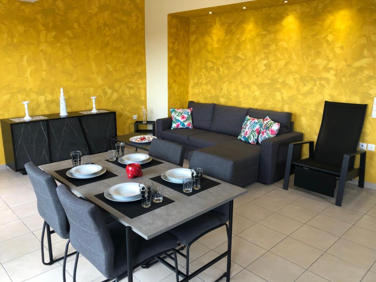 Kakovatos - Luxury Sea View Apartment “Theodora” 54M2. Εξωτερικό φωτογραφία